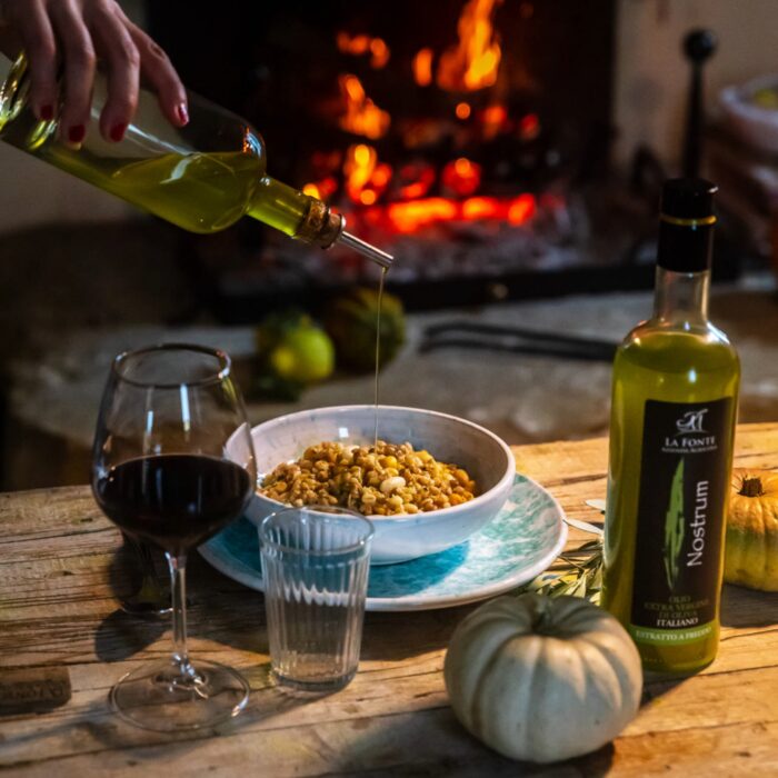 Olio extra vergine di oliva biologico  "Nostrum" - bottiglia 0,75 L - immagine 3