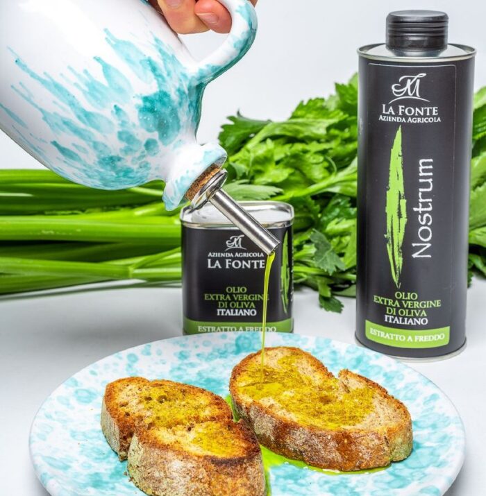Olio extra vergine di oliva biologico "Nostrum" - lattina 5 L - immagine 2